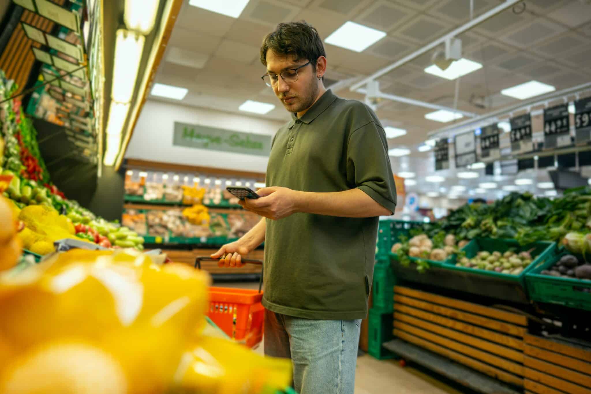 Does AI Help Grocery Stores Discriminate?  How The AI Revolution Impacts Your Food Choices